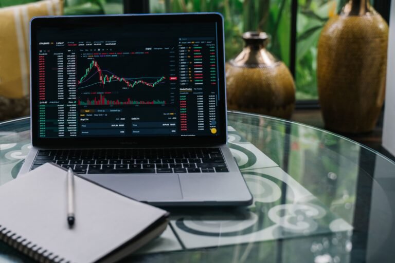 How to Choose the Right Trading Platform for Your Investment Goals